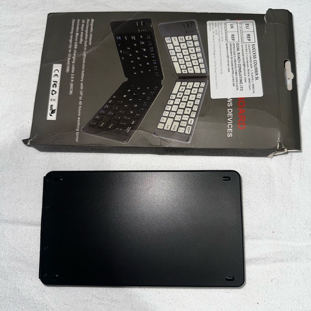 Black Wireless Bluetooth Keyboard for Tablets - Compact Portable